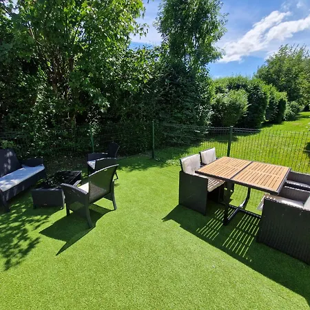 Logement Atypique & Parking Gratuit Gex Exterior foto